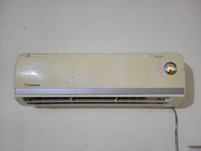 Dawlance Split AC 1 Ton