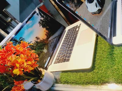 Macbook pro 2013 late 15.4 inch