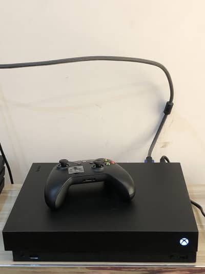 Xbox one x jailbreak 1tb 10/10 condition