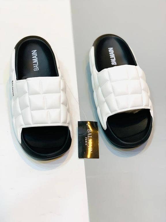 Balmain Slippers: 100% Comfort, Black & White Design