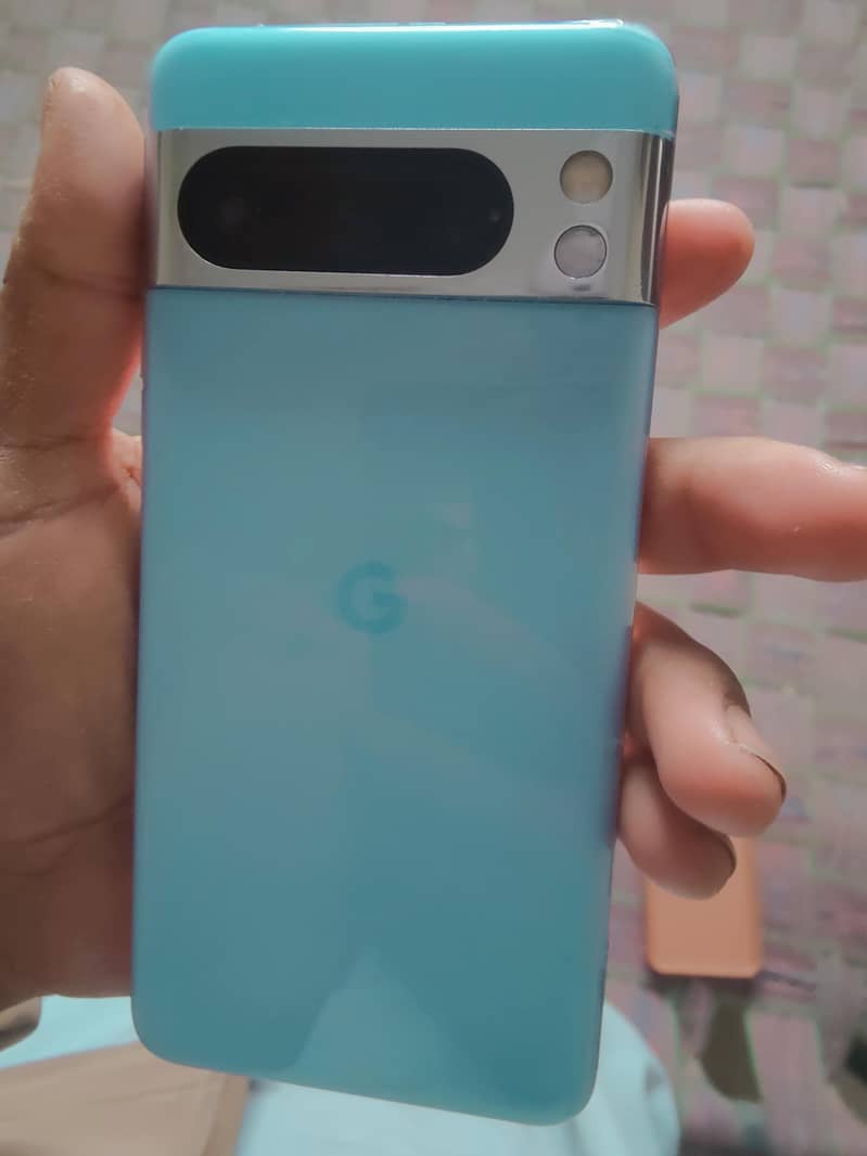 google pixel 8 pro 2