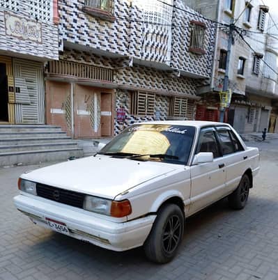 Nissan sunny Car