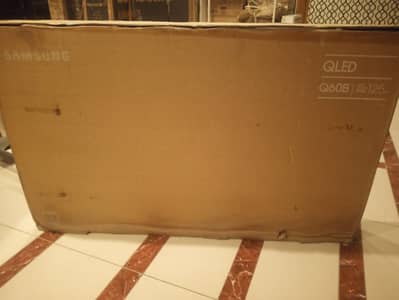 Brand new Samsung QLED TV available on reasonable price