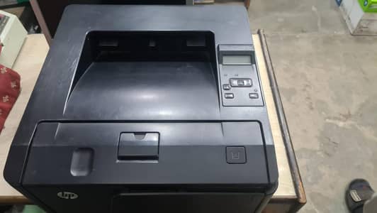 HP LASER JET PRO 400 M401ne Printer 