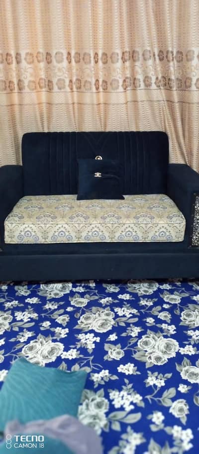 4years warranty in good condition