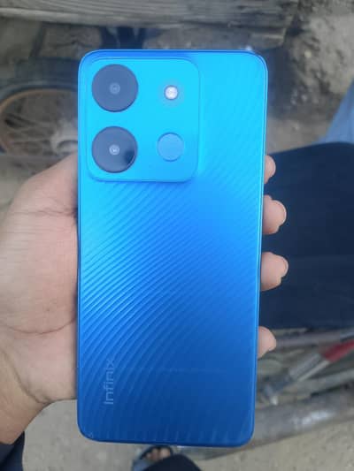 pta approved  side mn sa glass minor crack ha lakin touch working ha