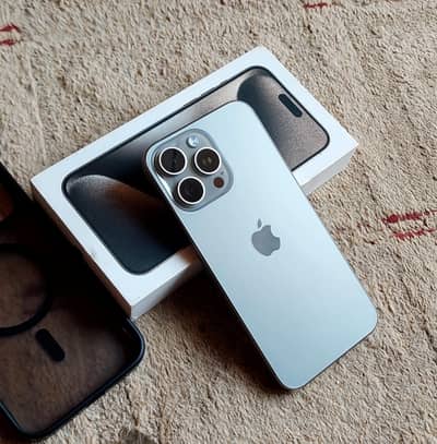 iPhone 15 Pro Max 256GB