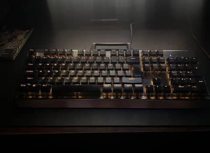 Mechanical gaming keyboard