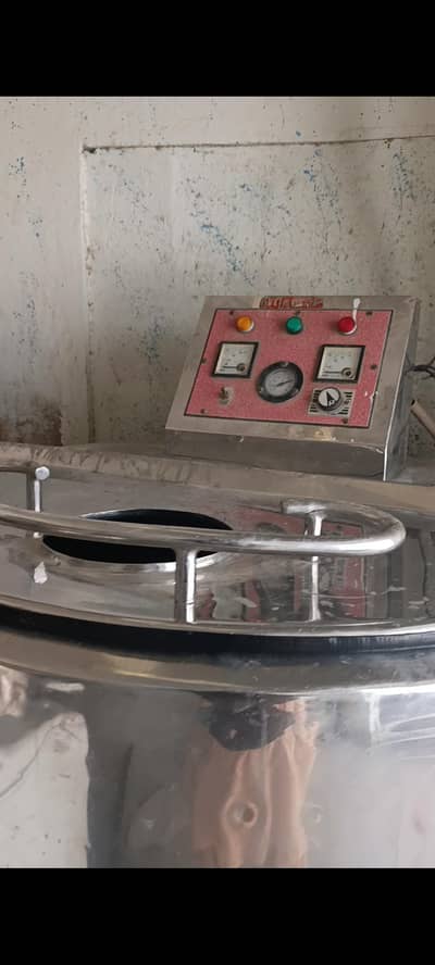 Milk chiller, Milk Machine