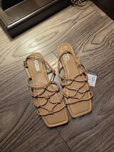 Casual Strappy Flat Sandals