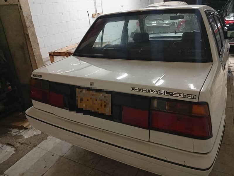 Corolla 86 6