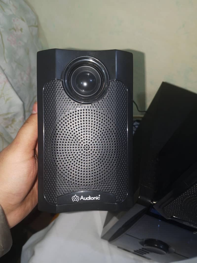 Audionic Max 550+ 4