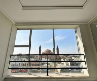 Non Furnished Flat Available For Rent