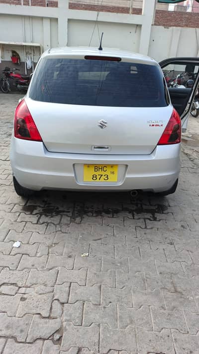 Suzuki Swift 2016 – Sindh Registered – Neat & Clean – Genuine Conditi