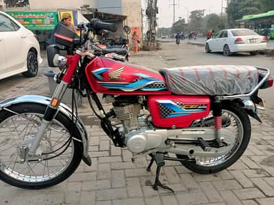 Honda 125 brand new condition model 2024 April