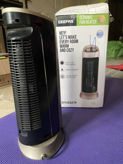 Geepas GFH-9527 Powerful electric fan heater with Box