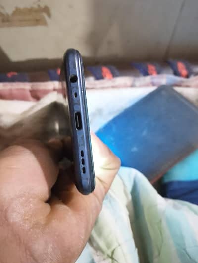 mobile oky hai 4gb ram 64gb rom