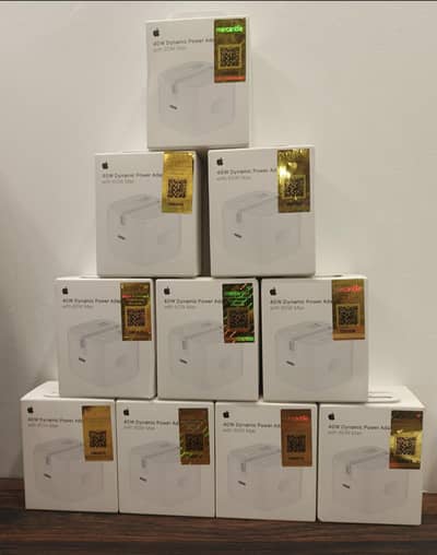 40W DYNAMIC POWER ADAPTER