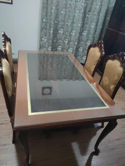 Dining table with 6 chairs