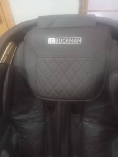 JC Buckman Full Body Massage Chair