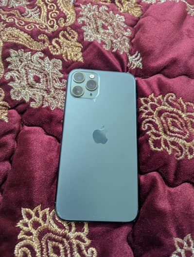 iphone 11 pro 256 GB PTA APPROVED GREEN COLOR