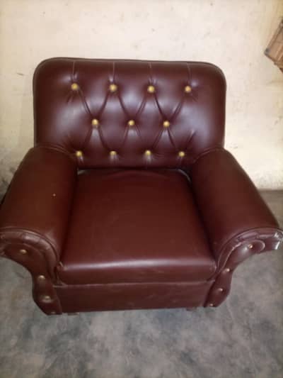 2 small 1 large sofa set
