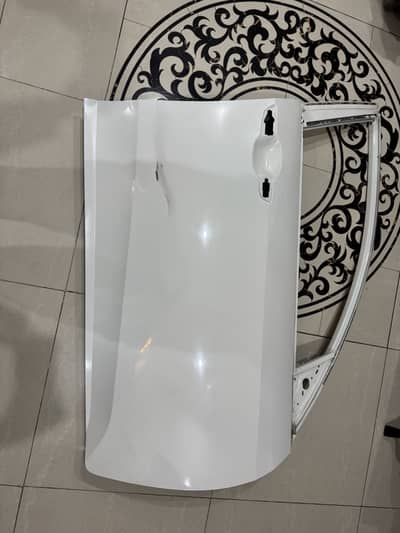 Honda civic 2016-2021 white door