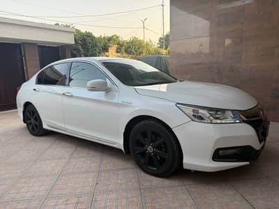 Honda Accord Hybrid 2013 Model 2000cc Petrol Unregistered