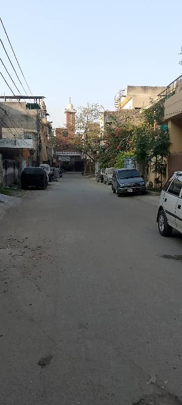 House For Sale In Iqbal Town Lahore