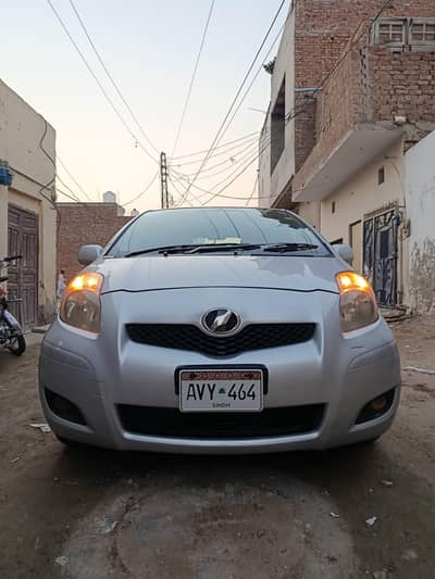 Toyota Vitz 2008/12 | 100 % Genuine without a Single Touchup |