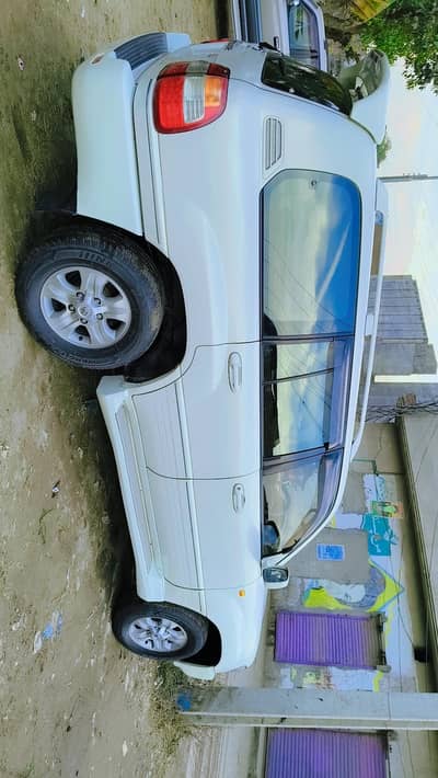 Toyota Land Cruiser V8