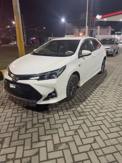 Toyota Corolla Altis 1.6 x