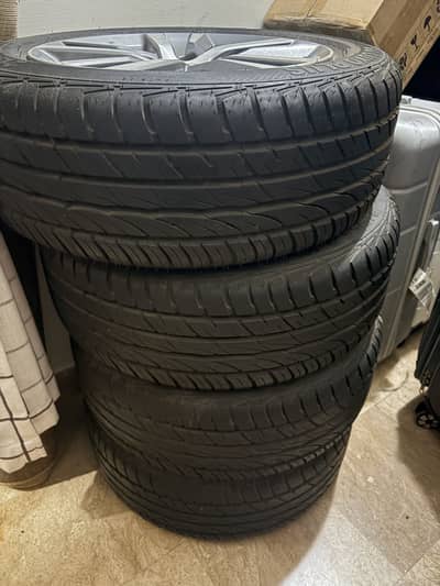 Civic oriel Tyres & rims