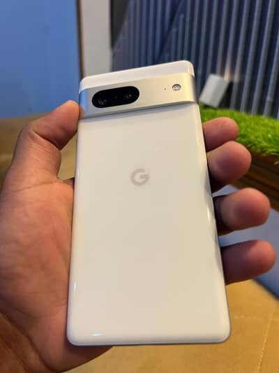 Google pixel 7 CP I'D life time waranty