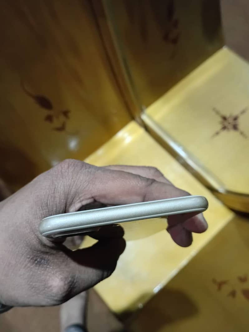 iPhone 7Plus 256GB 1