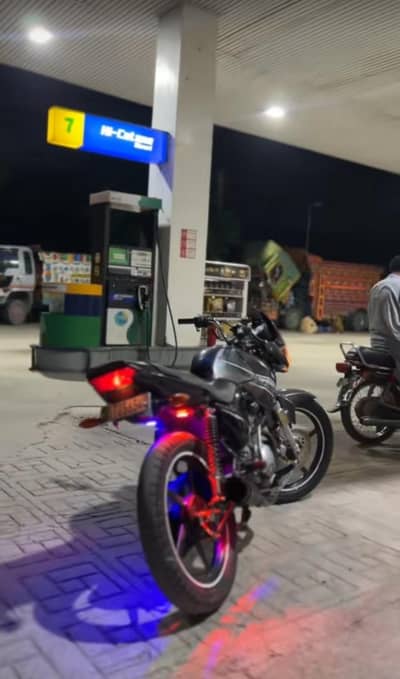 Ybr 2015 model esd Edition