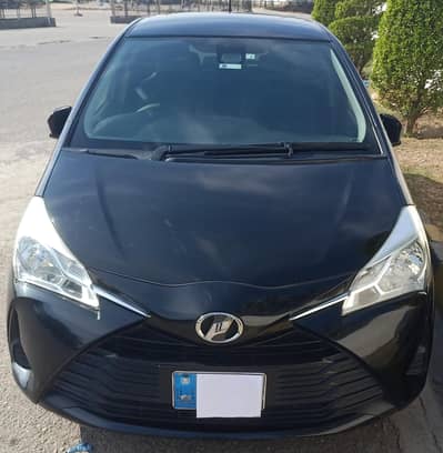 Toyota Vitz 1.0 F Safety Edition III
