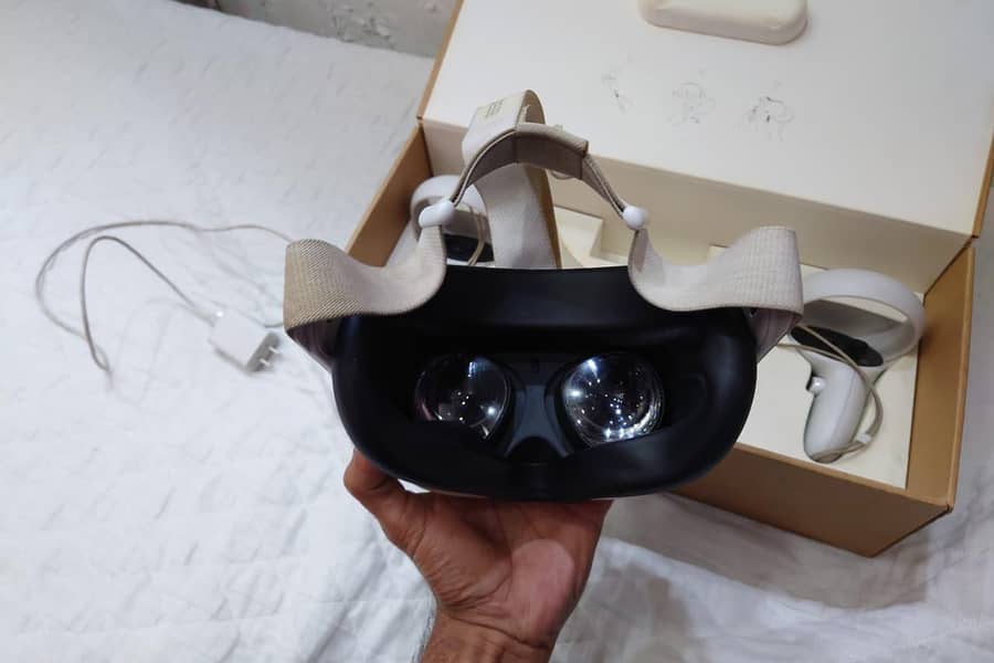 Oculus Quest 2 1