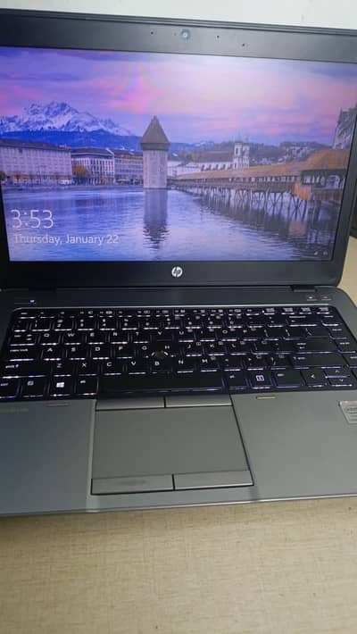 HP EliteBook 840 i7