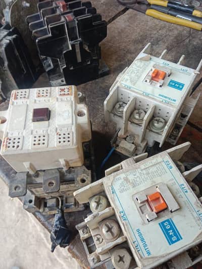 braker phone 03095819437