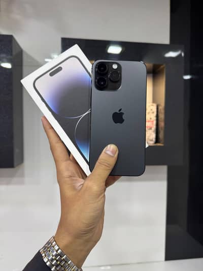 iPhone 14 Pro Max 128 gb Factory Unlock LLA with Box