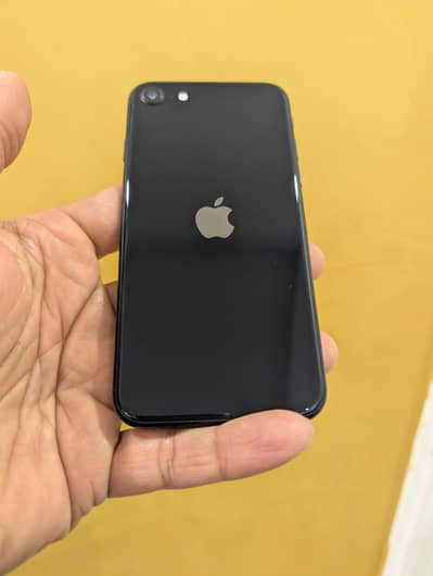 Apple iphone SE 3 2022 64gb PTA Approved