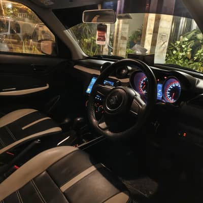 Suzuki Swift GL CVT 2022