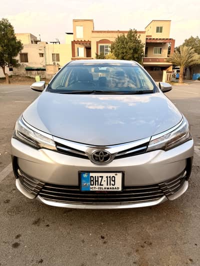 Toyota Corolla Altis 1.8 CVT-i Cruisetronic