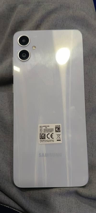 Samsung A05    4/64 gb 10/10 condition just phon only   Price:20000