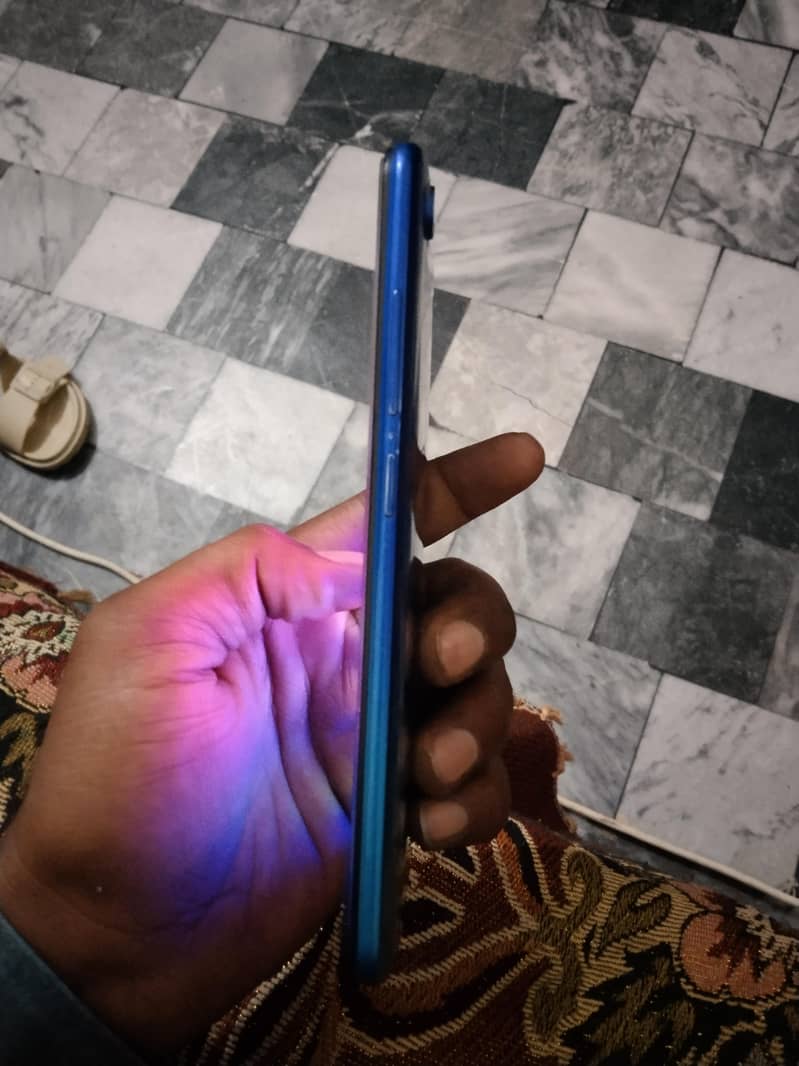 بہت اچھی کنڈیشن ہے 1