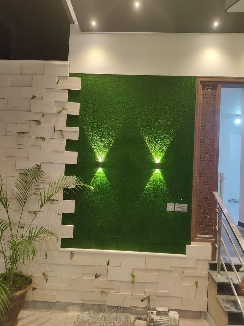 artificial grass or carpet 2