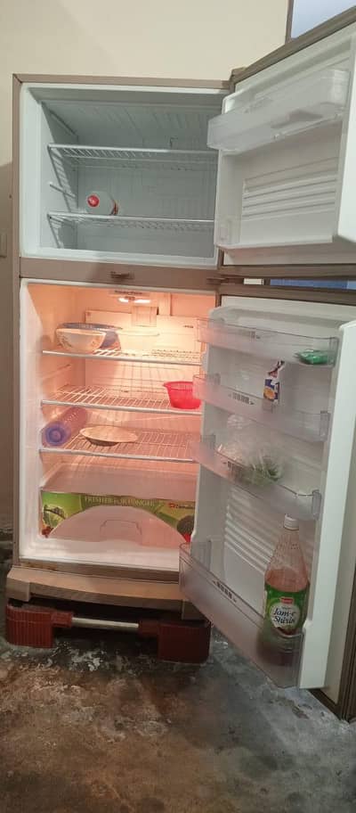 Dawlance fridge total geniune