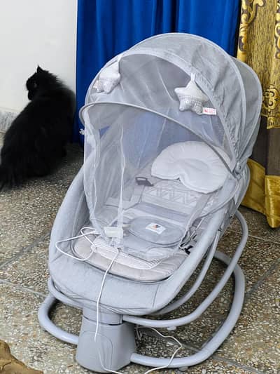 Mastela 4 in 1 Swing