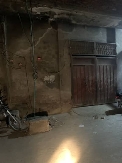 4 Marla Hall available for Rent